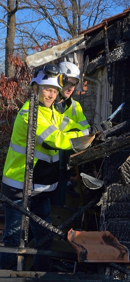 Rådgivere på branntomt