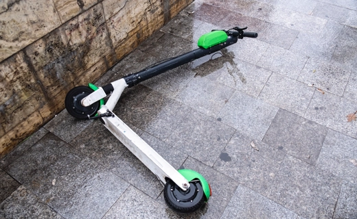 Lader du elsparkesykkelen inne?